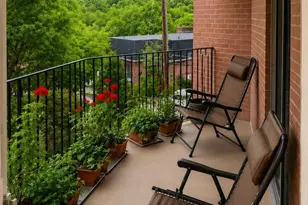 880 Rue De La Paix, Cincinnati, OH 45220 - Photo 12
