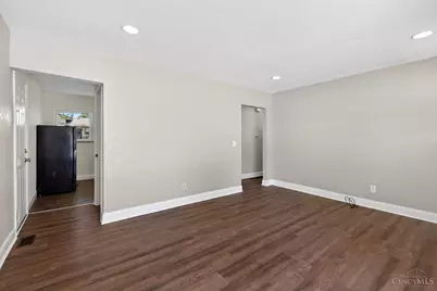 11440 Folkstone Drive, Forest Park, OH 45240 - Photo 10