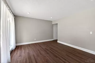 11440 Folkstone Drive, Forest Park, OH 45240 - Photo 6
