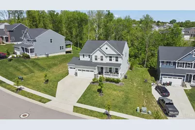 438 Pleasant Ridge Drive, Lebanon, OH 45036 - Photo 2