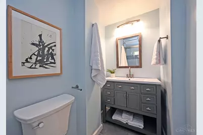 915 Paradrome Street, Cincinnati, OH 45202 - Photo 30
