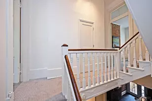 915 Paradrome St, Cincinnati, OH 45202 - Photo 14