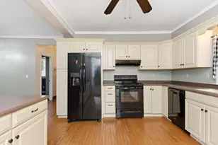 880 Market St, Huntington Township, OH 45101 - Photo 28
