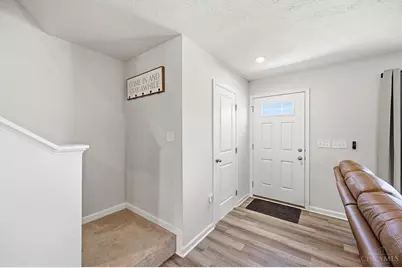 109 Sunrise Lane, New Richmond, OH 45157 - Photo 4