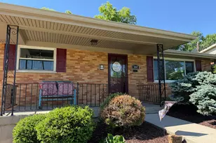 3897 Robinhill Dr, Green Township, OH 45211 - Photo 12