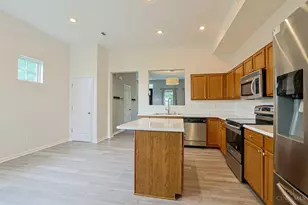 2031 E Seymour Ave, Cincinnati, OH 45237 - Photo 12