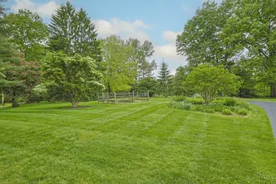 8140 Indian Hill Road, Indian Hill, OH 45243 - Photo 6
