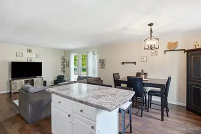8833 Dover Drive, Deerfield Township, OH 45039 - Photo 10