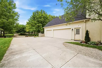 8623 Old Stone Court, Montgomery, OH 45249 - Photo 8
