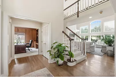 8623 Old Stone Court, Montgomery, OH 45249 - Photo 12