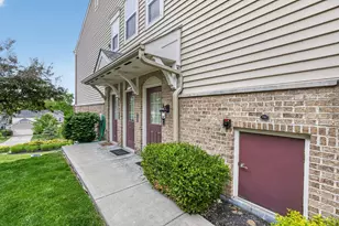 7765 Skyview Cir, Green Township, OH 45248 - Photo 2
