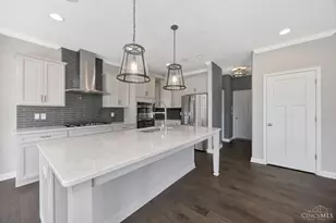 10010 Washington Gln Dr, Washington Twp, OH 45458 - Photo 18