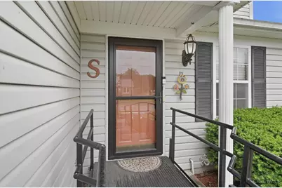 619 Fox Chase Way, Maineville, OH 45039 - Photo 4