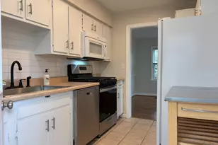 4408 Grove Ave, Mariemont, OH 45227 - Photo 8