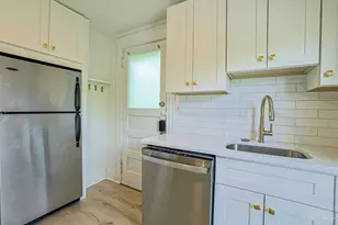 2635 Observatory Ave, Cincinnati, OH 45208 - Photo 14