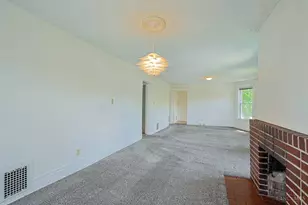 2635 Observatory Ave, Cincinnati, OH 45208 - Photo 8