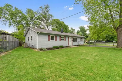 8490 Smallwood Lane, Sycamore Township, OH 45236 - Photo 2