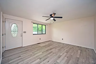 2602 Hunt Road, Reading, OH 45236 - Photo 4