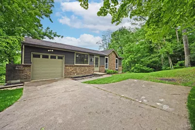 2602 Hunt Road, Reading, OH 45236 - Photo 2