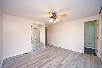 2602 Hunt Road, Reading, OH 45236 - Photo 16