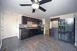 2602 Hunt Rd, Reading, OH 45236 - Photo 10