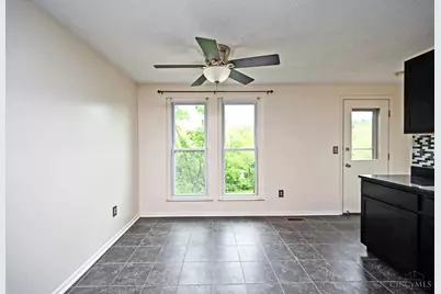 2602 Hunt Road, Reading, OH 45236 - Photo 8