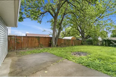 12150 Marwood Lane, Springdale, OH 45246 - Photo 32