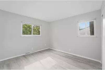 12150 Marwood Lane, Springdale, OH 45246 - Photo 14