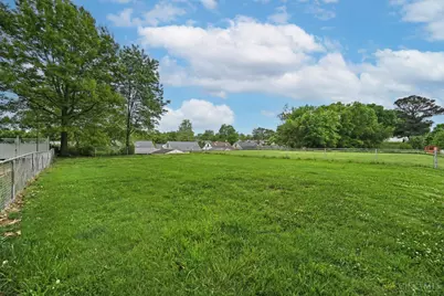 178 E Crest Drive, Reading, OH 45215 - Photo 32