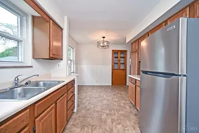 178 E Crest Drive, Reading, OH 45215 - Photo 14