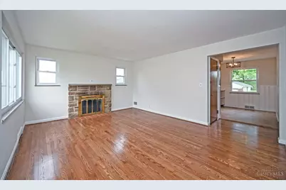 178 E Crest Drive, Reading, OH 45215 - Photo 4