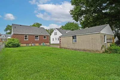 178 E Crest Drive, Reading, OH 45215 - Photo 34