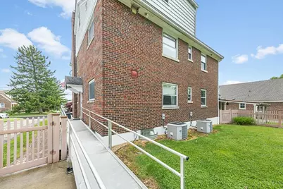 4138 Homelawn Avenue, Cheviot, OH 45211 - Photo 4