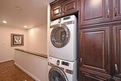 2396 Dana Avenue, Cincinnati, OH 45208 - Photo 36