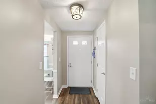10857 Lakehurst Ct, Sycamore Township, OH 45242 - Photo 6