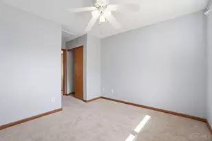 7750 Crystal Lake Ln, Hamilton Township, OH 45039 - Photo 28