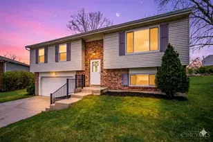 328 Clareknoll Ct, Delhi Township, OH 45238 - Photo 2