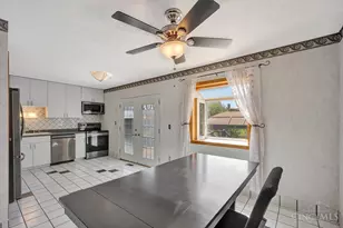 328 Clareknoll Ct, Delhi Township, OH 45238 - Photo 12