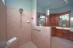 7054 Harbour Town Dr, West Chester, OH 45069 - Photo 34
