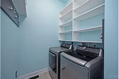 7054 Harbour Town Drive, West Chester, OH 45069 - Photo 28