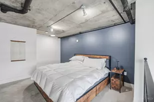 353 W 4th St, Cincinnati, OH 45202 - Photo 36