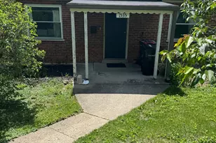 1535 Springlawn, Cincinnati, OH 45223 - Photo 1