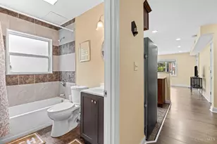 2137 Highland Ave, Cincinnati, OH 45219 - Photo 16