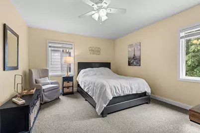 2137 Highland Avenue, Cincinnati, OH 45219 - Photo 34