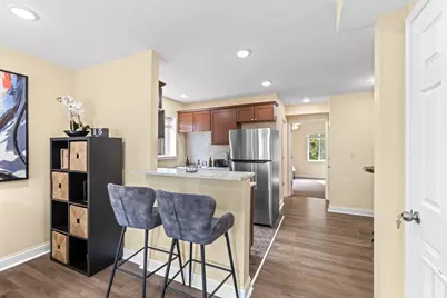 2137 Highland Avenue, Cincinnati, OH 45219 - Photo 24