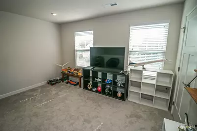 5783 Classicway Boulevard, Hamilton Township, OH 45152 - Photo 20