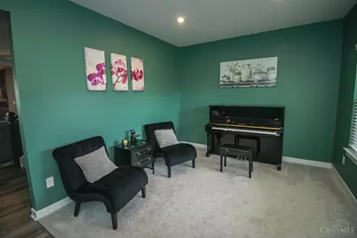 5783 Classicway Boulevard, Hamilton Township, OH 45152 - Photo 6