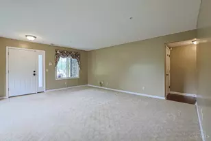 206 Edinburgh Ln, Springdale, OH 45246 - Photo 6