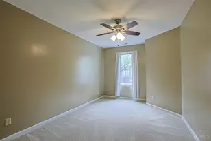 206 Edinburgh Ln, Springdale, OH 45246 - Photo 18