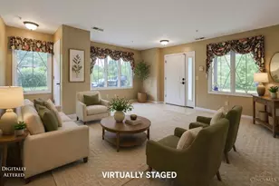 206 Edinburgh Ln, Springdale, OH 45246 - Photo 4